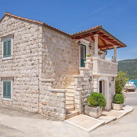 Hotel Ostrea 3*